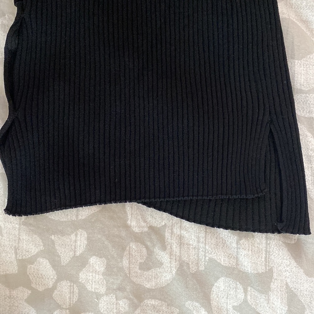 She’s So Made in Italy designer black fitting/stretchy tank|haute couture - Picture 13 of 13